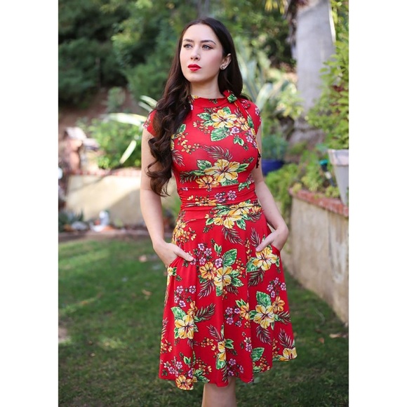 Dollz & Dames Bridget Dress - Picture 7 of 7